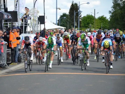 Cyclisme : un Tour du Pays Lionnais chamboulé